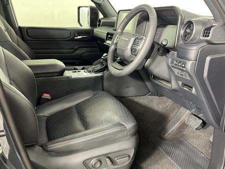 2024-Toyota-Land-Cruiser-Prado-TX-28GD-Auto_6