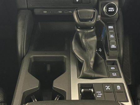 2024-Toyota-Land-Cruiser-Prado-TX-28GD-Auto_7