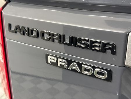 2024-Toyota-Land-Cruiser-Prado-TX-28GD-Auto_8