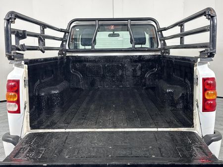 2024-Mahindra-Pik-Up-22-mHawk-S6-4x4-Single-Cab_4