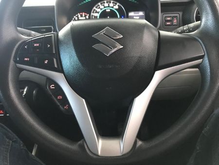 2019-Suzuki-Ignis-12-GLX_17