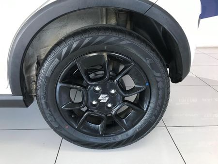 2019-Suzuki-Ignis-12-GLX_5