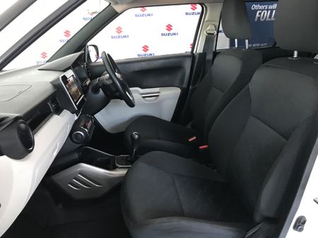 2019-Suzuki-Ignis-12-GLX_8
