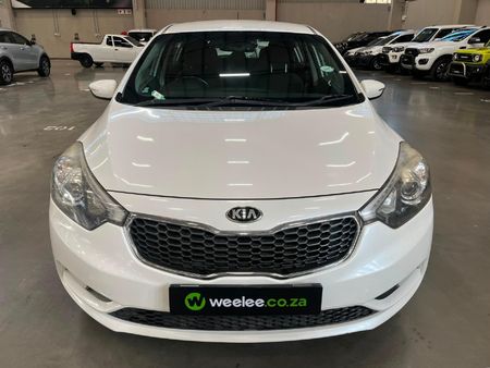 2014-Kia-Cerato-16-EX-5-dr_7