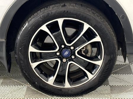 2019-Ford-Kuga-20-EcoBoost-Titanium-AWD-Auto_5