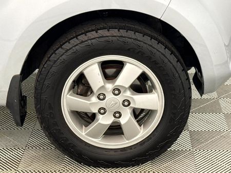 2009-Daihatsu-Terios-4x4-Auto_4