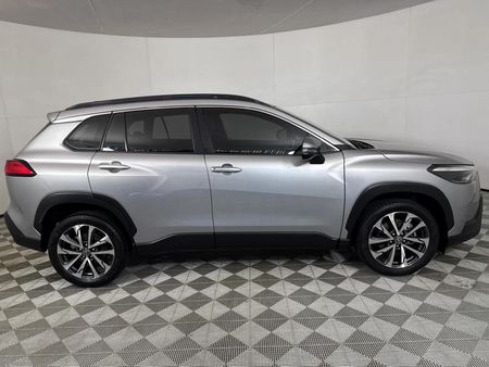 2023-Toyota-Corolla-Cross-18-XR_16