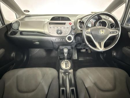 2009-Honda-Jazz-15i-EX-Auto_1