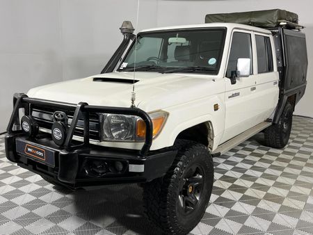 2014-Toyota-Land-Cruiser-79-45-D-Double-Cab_0
