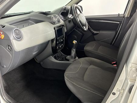 2015-Renault-Duster-16-Dynamique_8