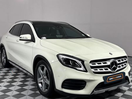 2017-Mercedes-Benz-GLA-200-Auto_16