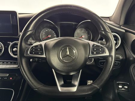 2018-Mercedes-Benz-GLC-250d-AMG_13