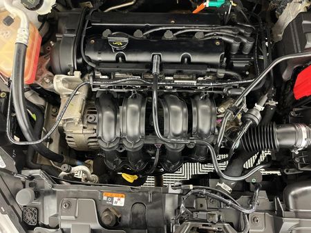 2017-Ford-Fiesta-14-Ambiente-5-dr_13