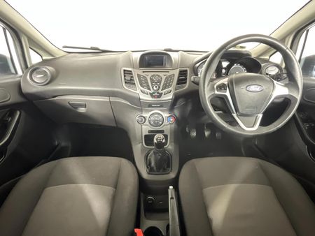 2017-Ford-Fiesta-14-Ambiente-5-dr_1
