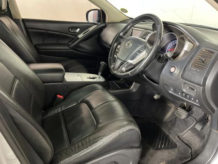 2014-Nissan-Murano-l24_9