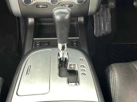 2014-Nissan-Murano-l24_10