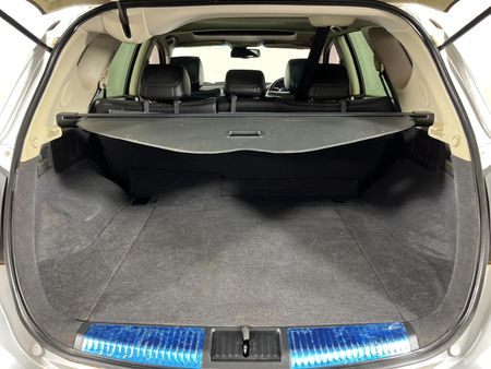 2014-Nissan-Murano-l24_13