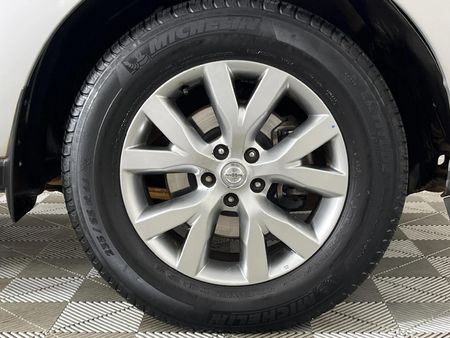 2014-Nissan-Murano-l24_5