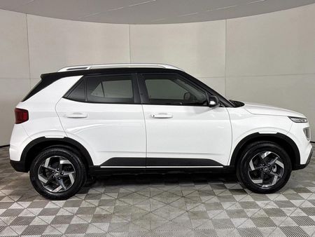 2019-Hyundai-Venue-10-TGDI-Fluid-Auto_17