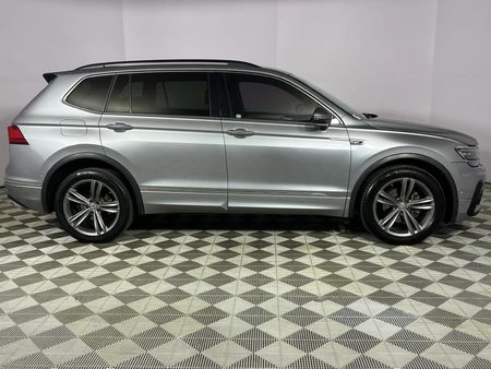 2021-Volkswagen-Tiguan-Allspace-14-TSI-Comfortline-Auto-110kW_16