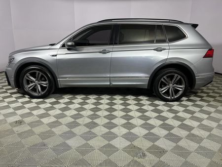 2021-Volkswagen-Tiguan-Allspace-14-TSI-Comfortline-Auto-110kW_18