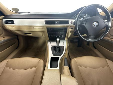 2006-BMW-3-Series-330i-Auto_1