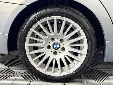 2006-BMW-3-Series-330i-Auto_7