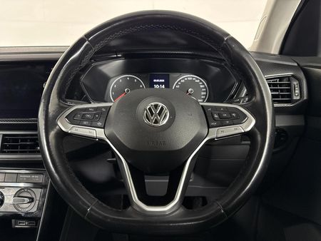 2019-Volkswagen-T-Cross-10-TSI-Highline-Auto_12