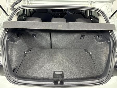 2018-Volkswagen-Polo-10-TSI-Highline-Auto-85kW_13