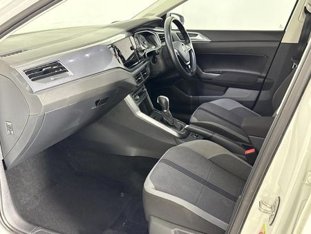 2018-Volkswagen-Polo-10-TSI-Highline-Auto-85kW_8