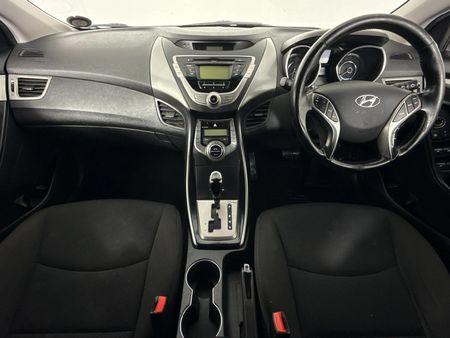 2014-Hyundai-Elantra-18-GLS-Executive-Auto_1