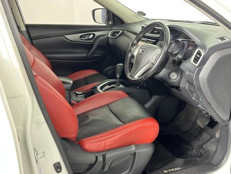 2017-Nissan-X-Trail-25-SE-4x4-Auto_9