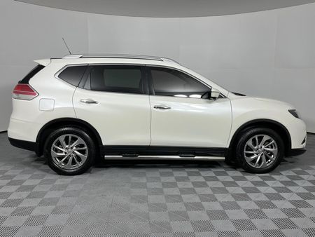 2017-Nissan-X-Trail-25-SE-4x4-Auto_17