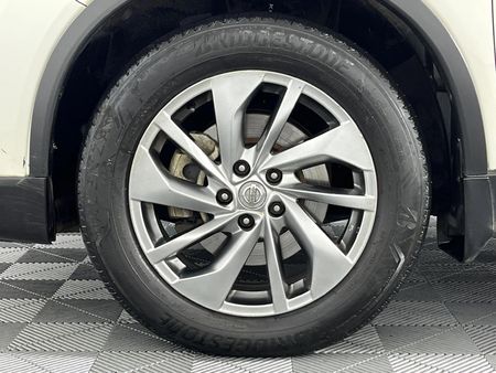 2017-Nissan-X-Trail-25-SE-4x4-Auto_4