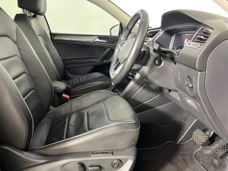 2023-Volkswagen-Tiguan-Allspace-20-TSI-Style-4Motion-DSG-Auto-132kw_9