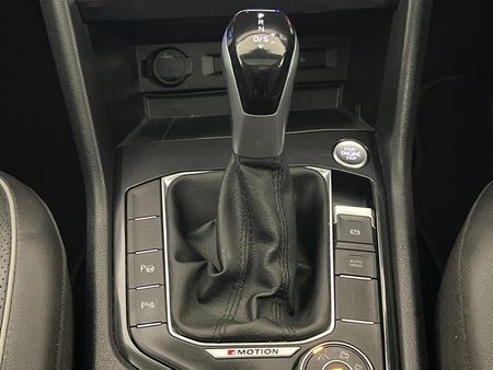 2023-Volkswagen-Tiguan-Allspace-20-TSI-Style-4Motion-DSG-Auto-132kw_10