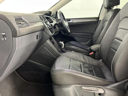 2023-Volkswagen-Tiguan-Allspace-20-TSI-Style-4Motion-DSG-Auto-132kw_8