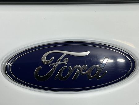 2017-Ford-Everest-22-TDCi-XLT-Auto_11