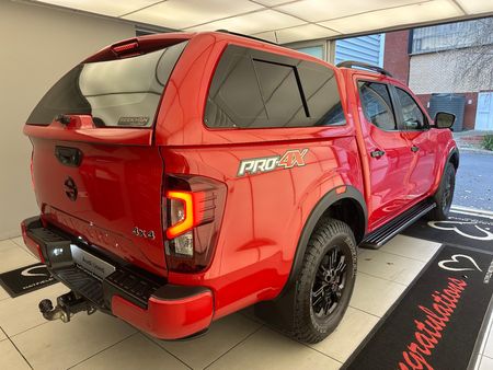 2022-Nissan-Navara-25-DDTi-PRO-4X-4X4-Auto-Double-Cab_13