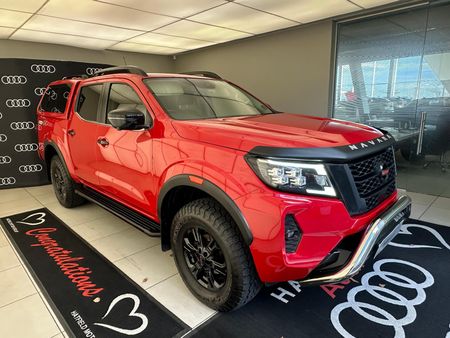2022-Nissan-Navara-25-DDTi-PRO-4X-4X4-Auto-Double-Cab_2