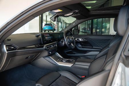2023-BMW-2-Series-220i-M-Sport-Auto_14