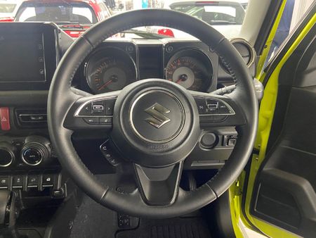 2024-Suzuki-Jimny-15-GLX-Auto_7