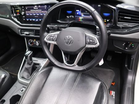2023-Volkswagen-Polo-10-TSI-Life-Auto-DSG_12