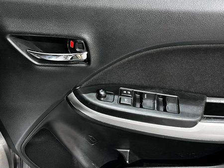 2019-Suzuki-Baleno-14-GLX_14