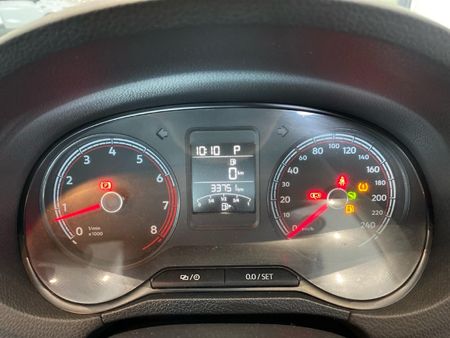 2025-Volkswagen-Polo-Vivo-16-Life_17