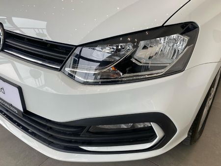 2025-Volkswagen-Polo-Vivo-16-Life_21
