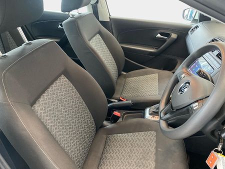 2025-Volkswagen-Polo-Vivo-16-Life_8