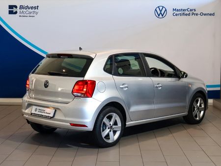 2022-Volkswagen-Polo-Vivo-14-Comfortline-5-dr_7