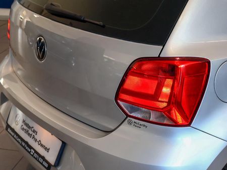 2022-Volkswagen-Polo-Vivo-14-Comfortline-5-dr_8
