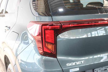 2026-Kia-Sonet-15-LS-Auto_9